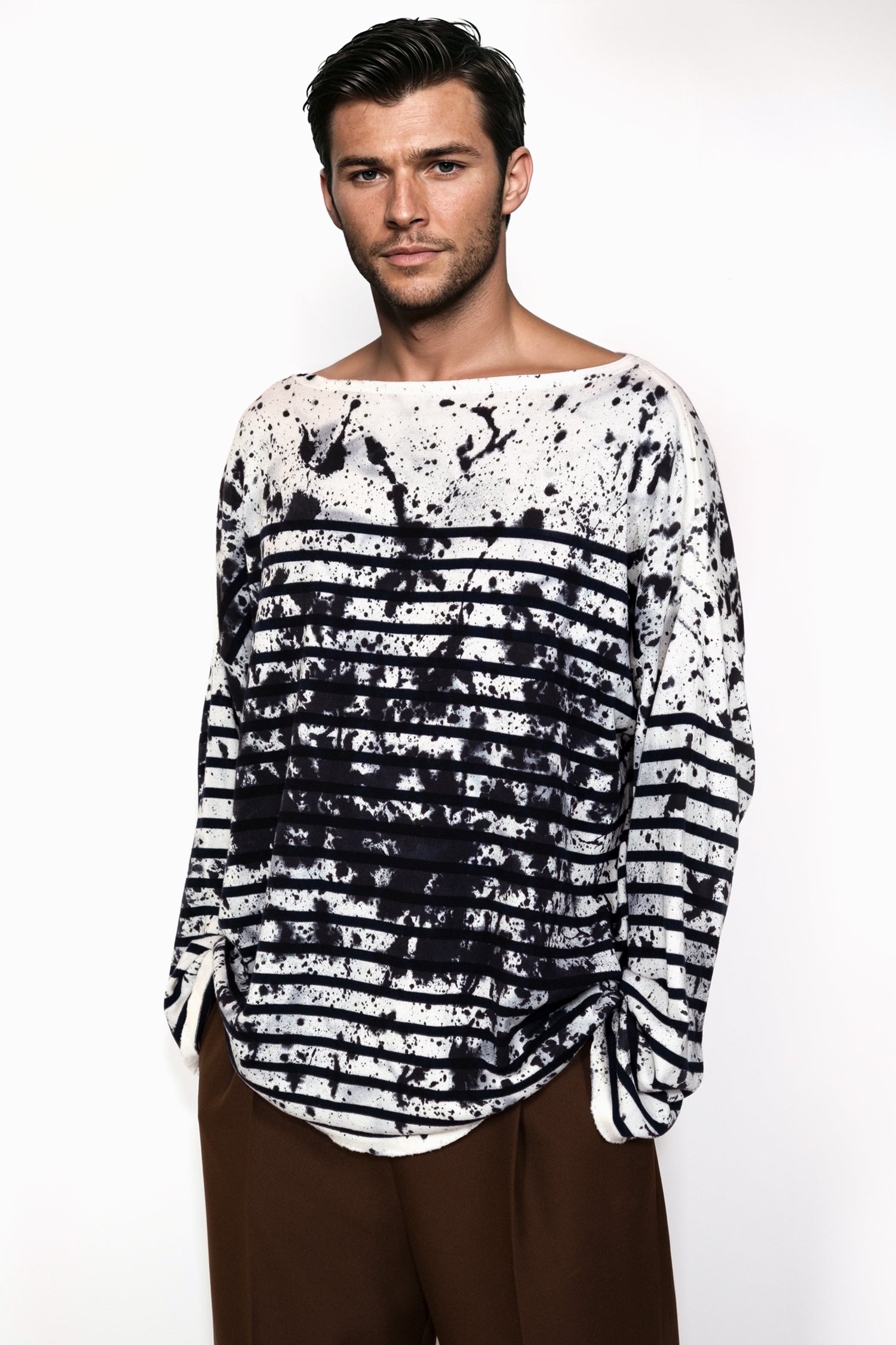 Men's cotton marinière shirt with white and navy stripes, relaxed French look with tie dye